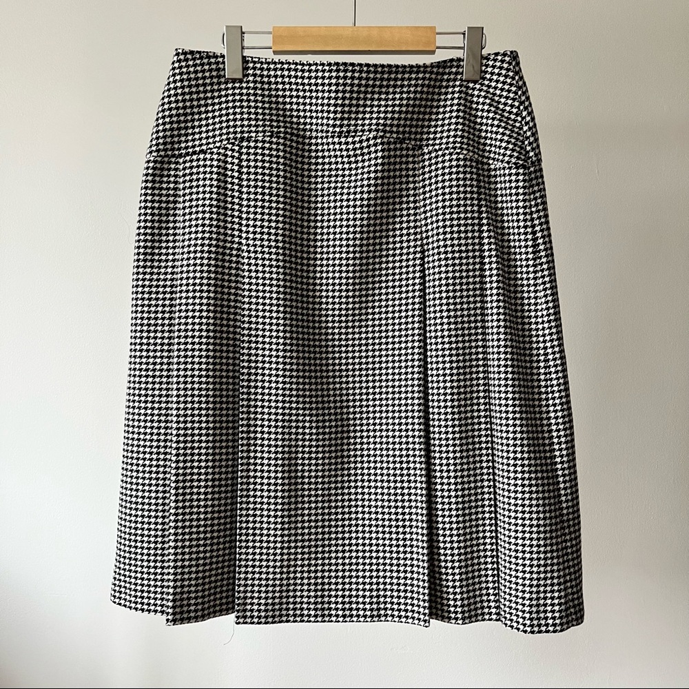 Gardeur Black and White Houndstooth Skirt
